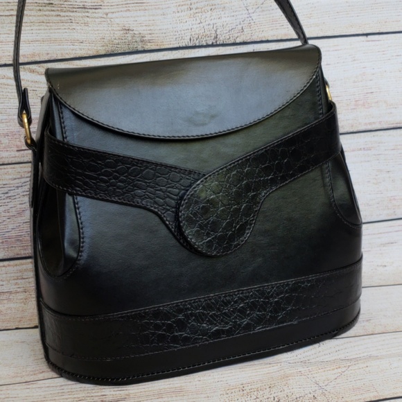 Handbags - RETRO BOX STYLE CROSSBODY HANDBAG